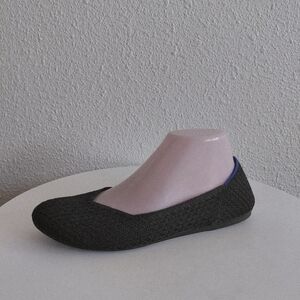 SOLD SOLD Honeycomb Blue Halo Knit Loafers Round Toe Retired